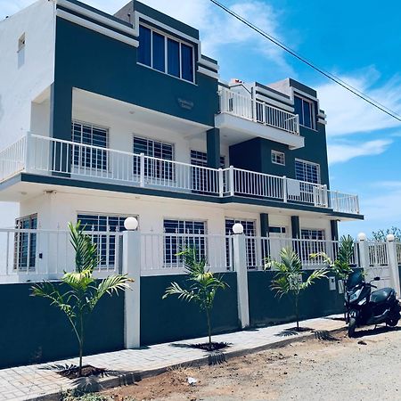 Chambre 3 Residencial Eunice برايا المظهر الخارجي الصورة